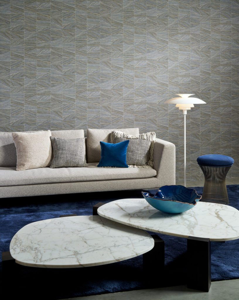 Arte Essentials Totem | Infinity 18930 Roomshot
